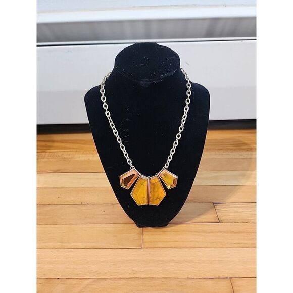 Kenneth Cole Necklace Gold Tone with Faux Amber Orange Yellow - Picture 1 of 3